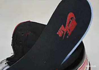 Jordan DV1748-601 Spider-Man Retro OG Spider-Verse Across 1 the High 0505